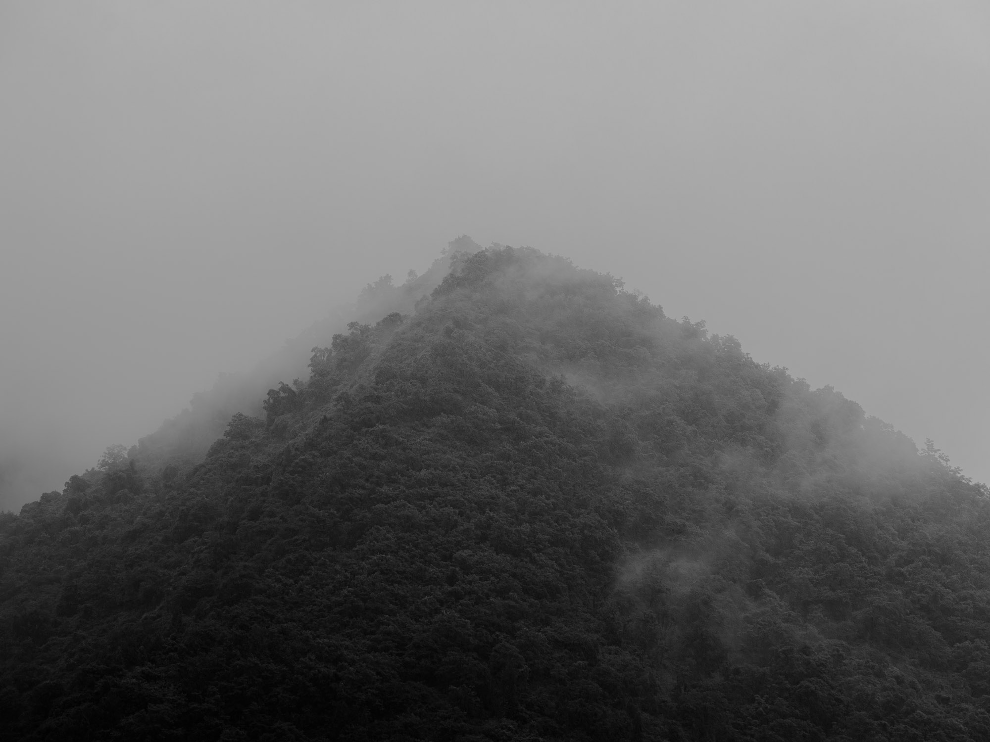 《山和水的一首诗》